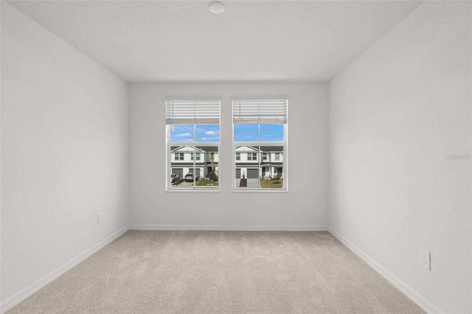 AURORA SUB - Residential Lease