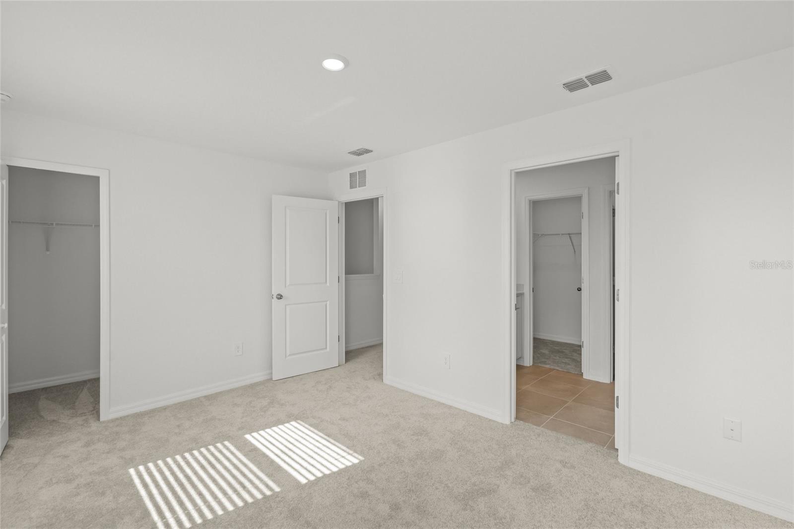 AURORA SUB - Residential Lease