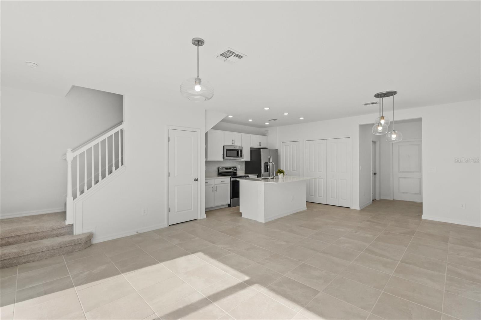 AURORA SUB - Residential Lease