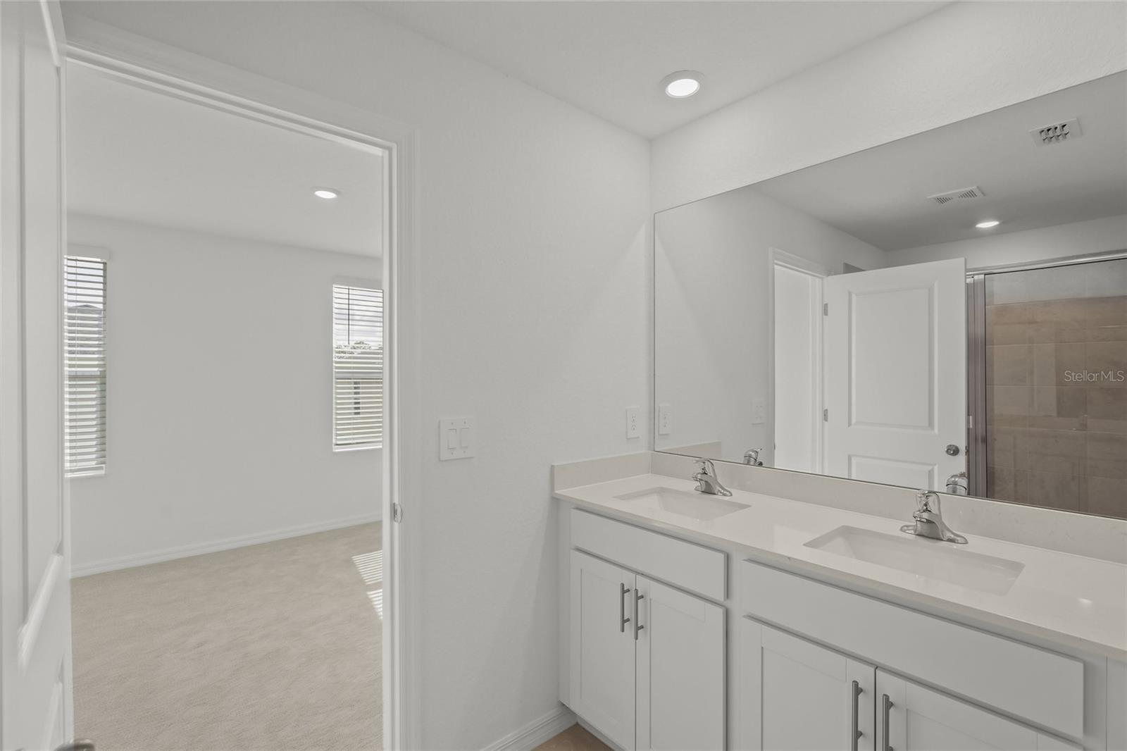 AURORA SUB - Residential Lease