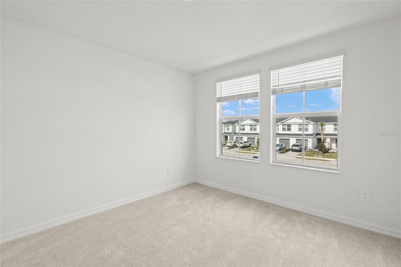 AURORA SUB - Residential Lease