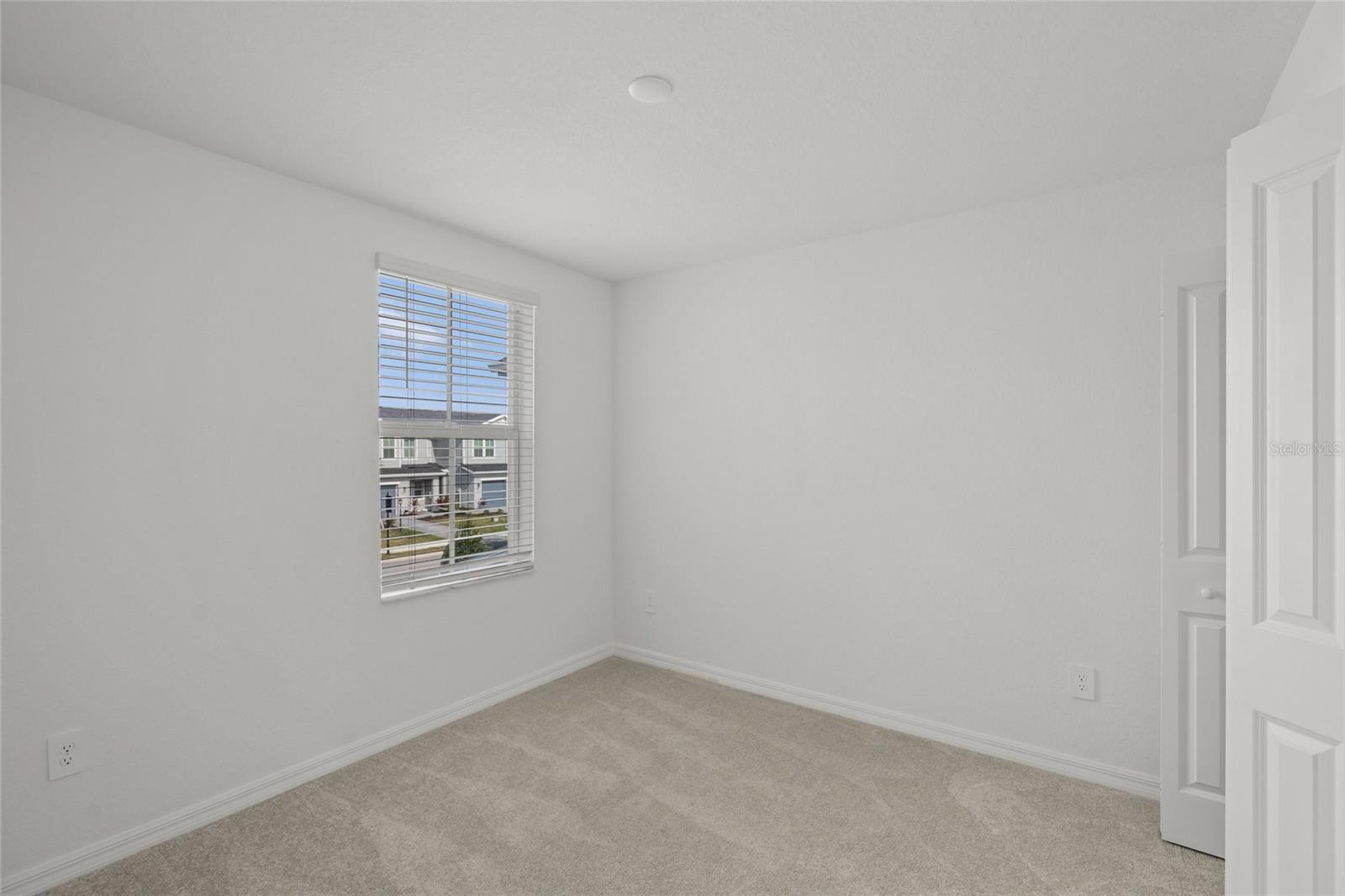 AURORA SUB - Residential Lease