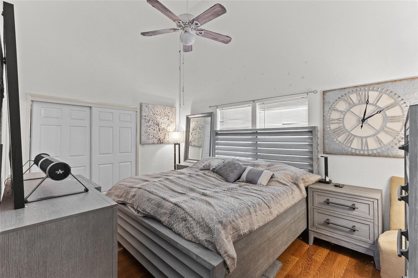 1319 QUINTUPLET DRIVE