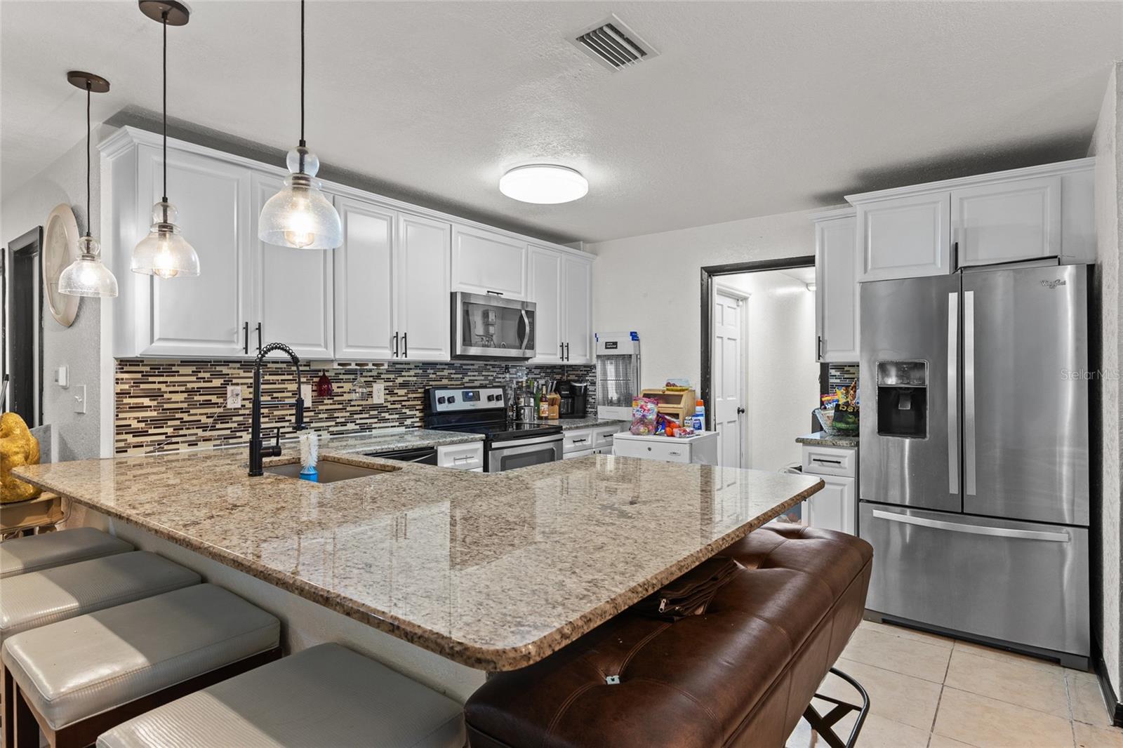 1319 QUINTUPLET DRIVE