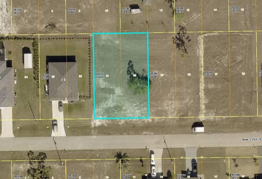 Standard sized lot located in Cape Coral. NO HOA FEES! Perfect for building your dream home where you can live the South Florida Lifestyle. Need a builder? Let us introduce you to reputable builders! Close to local shopping & boutiques, fine & casual dining, and a short car ride to local beaches!