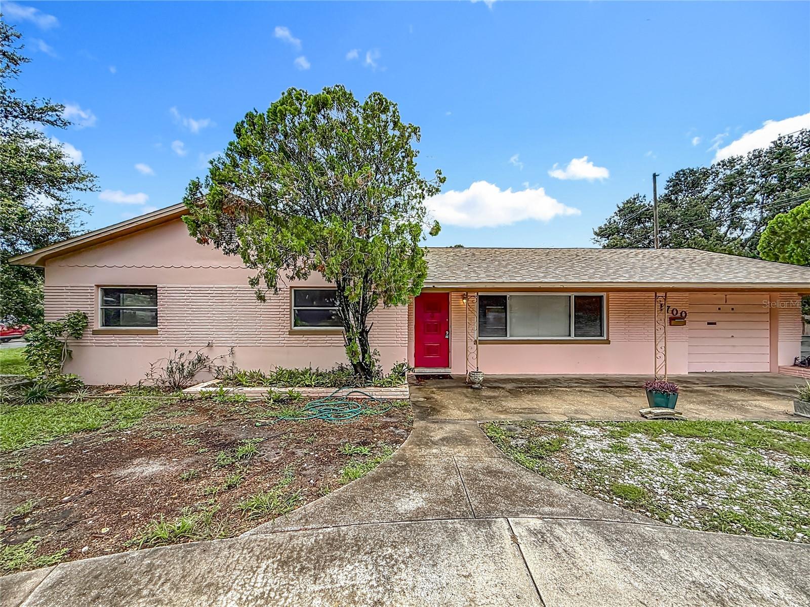 Welcome to this charming 3-bedroom, 2-bath home that features a bright open floor plan with new flooring and large picture windows that bring in tons of natural light.
The updated kitchen offers solid wood cabinetry, stainless steel appliances, and plenty of storage. All bedrooms are generously sized with good closet space and ceiling fans. Two full bathrooms add flexibility for family and guests.
Step outside to a fully fenced backyard with a spacious patio—perfect for entertaining or relaxing. An attached garage provides secure parking and extra storage.
Conveniently located near Tyrone Square Mall, shopping, dining, parks, and just a short drive to the beautiful Gulf beaches.
Don’t miss your chance to make 1700 63rd Street N your own—schedule your private showing today!