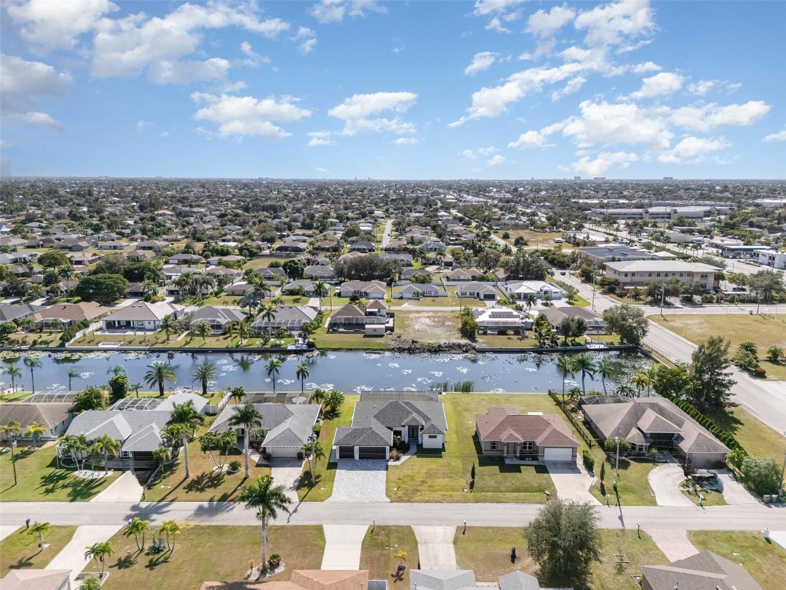 CAPE CORAL - Residential