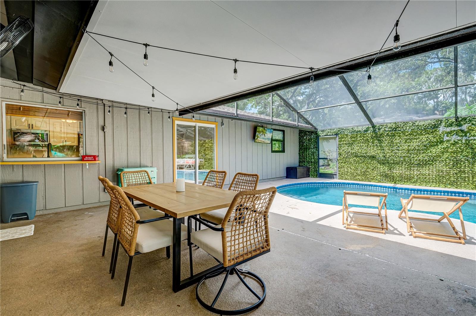 SARASOTA SPGS - Residential Lease