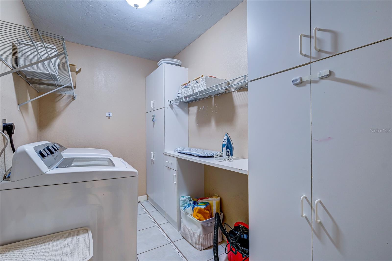 SARASOTA SPGS - Residential Lease