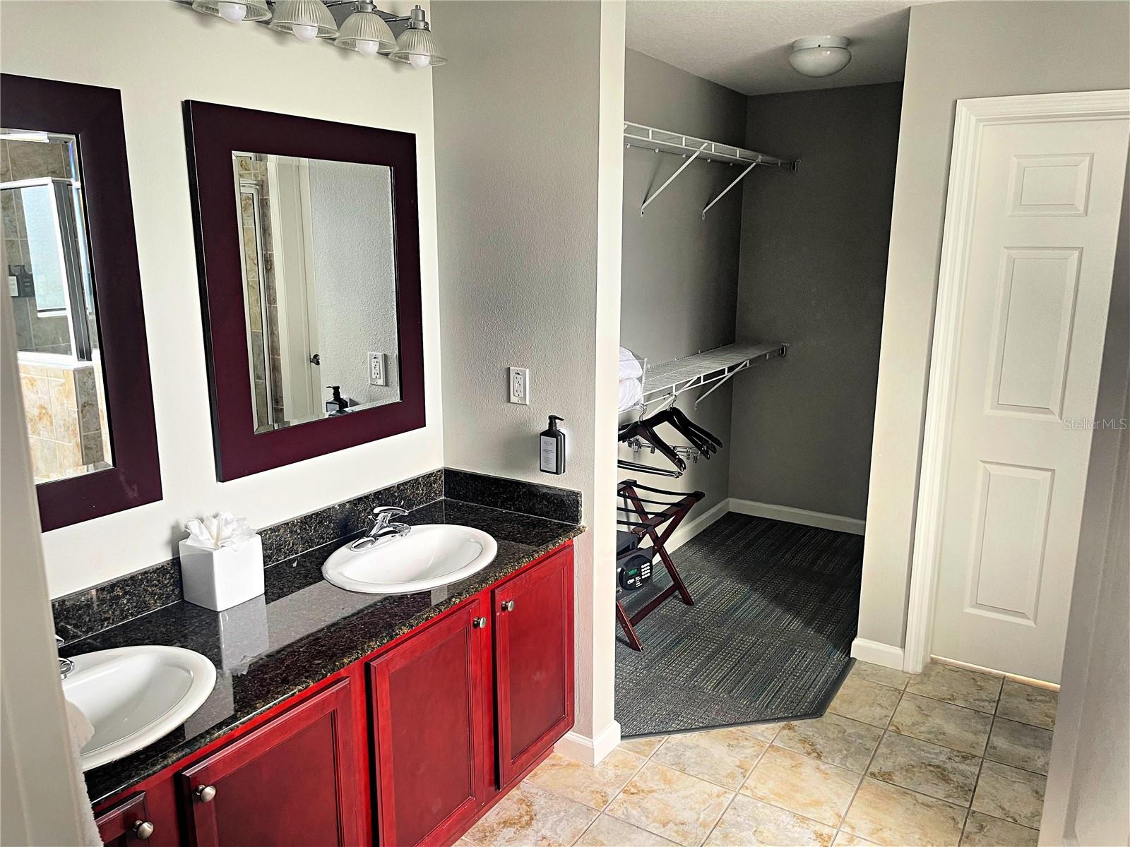 GROVE RESORT AND SPA HOTEL CONDOMINIUM - Residential