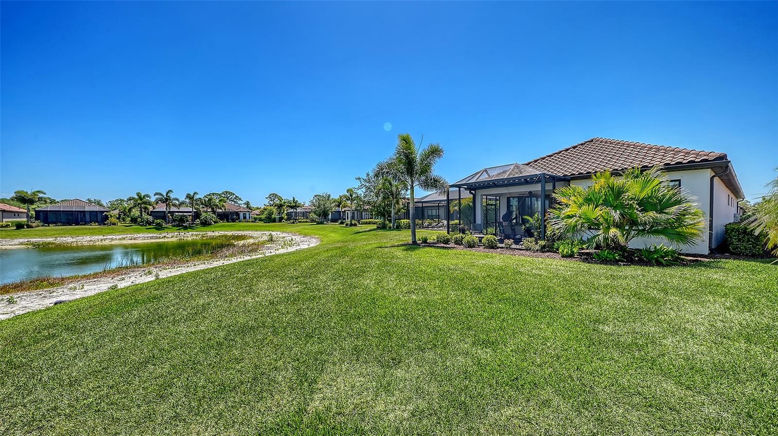 BELLACINA BY CASEY KEY - Residential