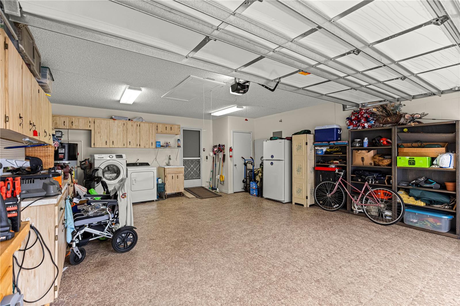 ON TOP OF THE WORLD - Residential