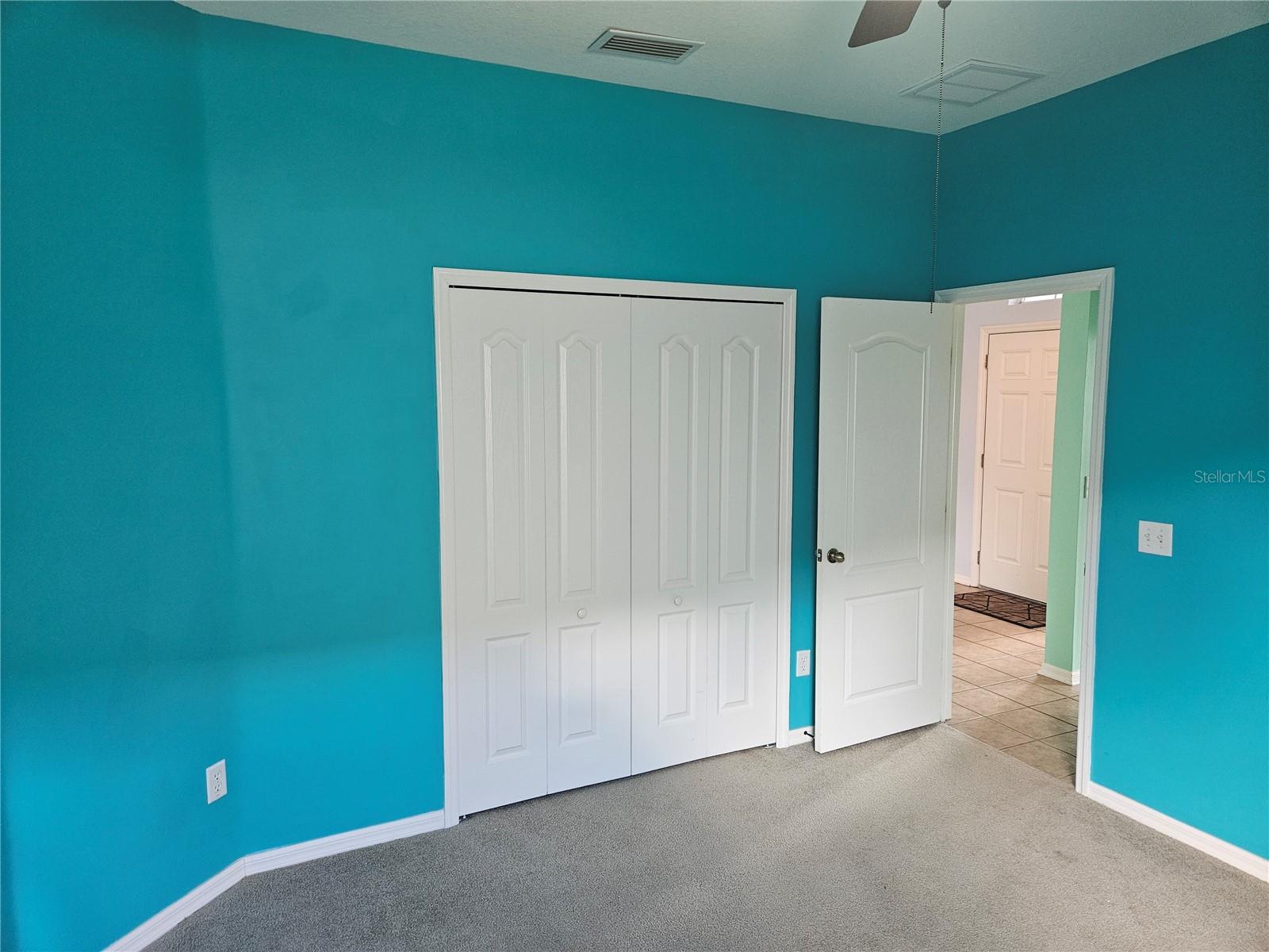 IVY LAKE ESTATES PRC - Residential Lease