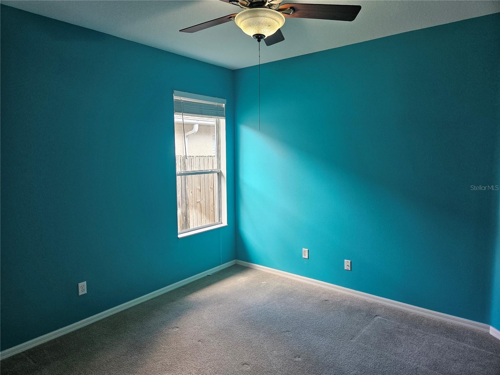 IVY LAKE ESTATES PRC - Residential Lease