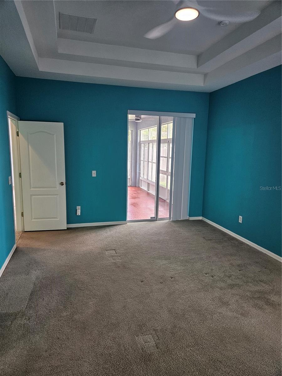 IVY LAKE ESTATES PRC - Residential Lease