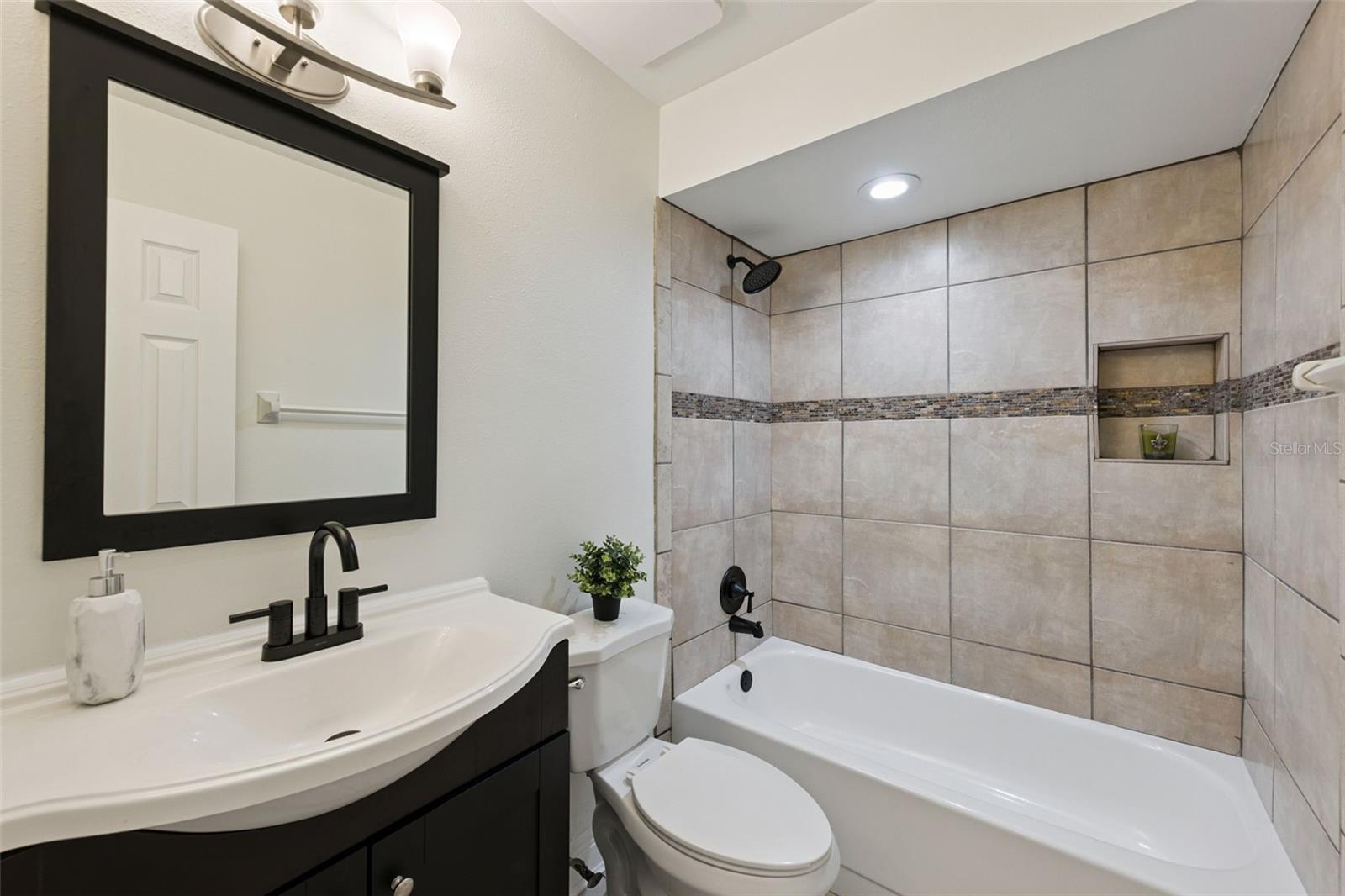 DELTONA LAKES UNIT 75 - Residential