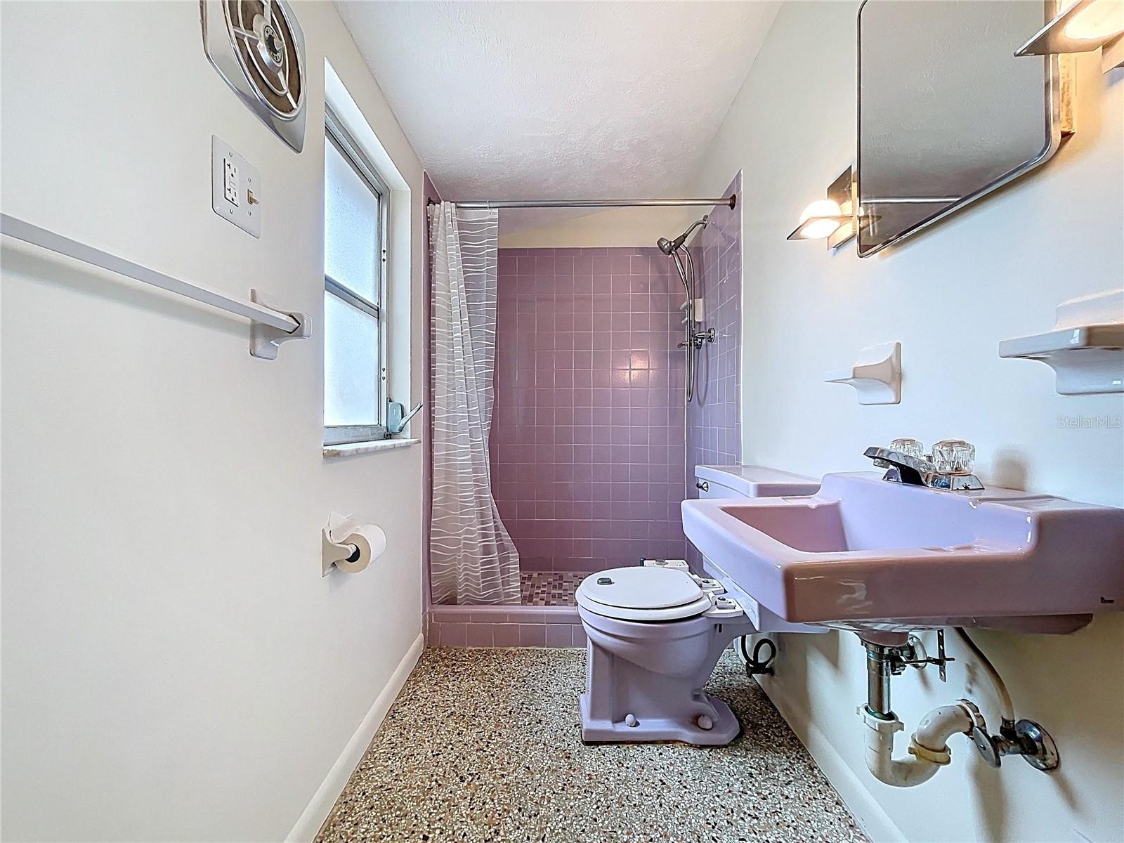 HAMNERS ALOHA ACRES - Residential