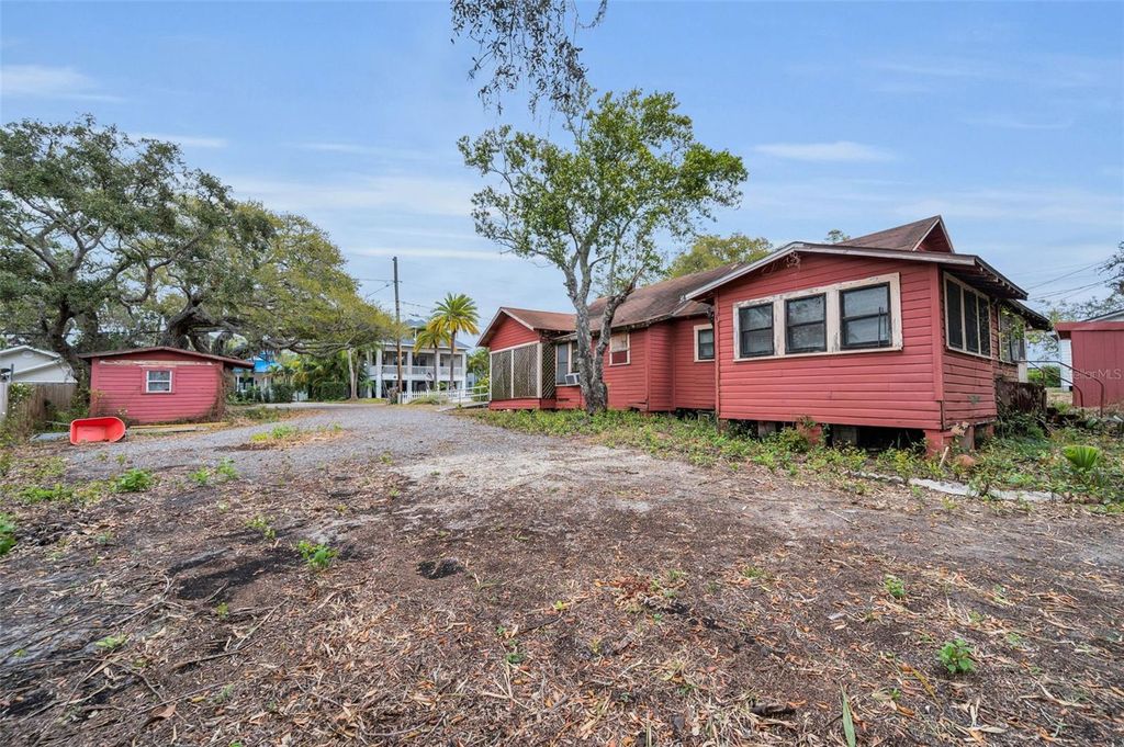Photo of 15 Shore Drive, Palm Harbor, FL 34683 (MLS # TB8404835)