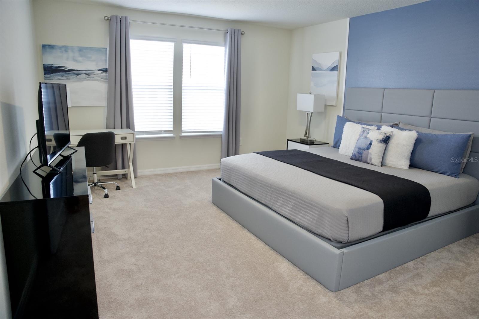 WINDSOR ISLAND - Residential