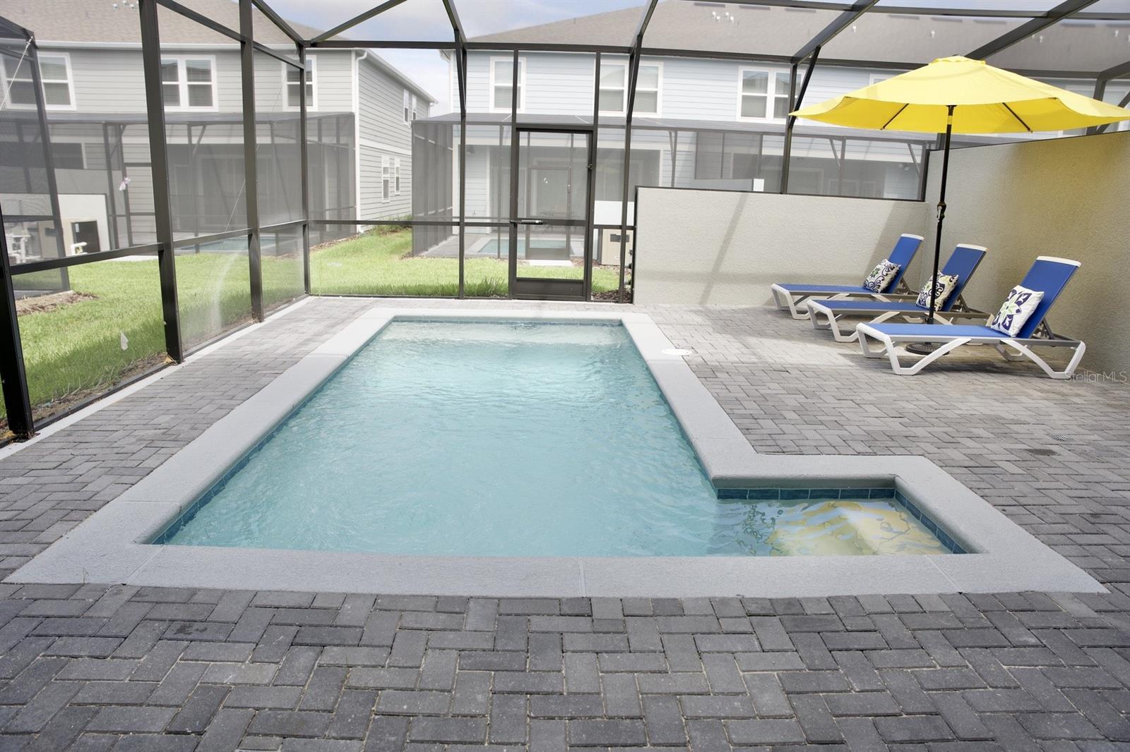 WINDSOR ISLAND - Residential
