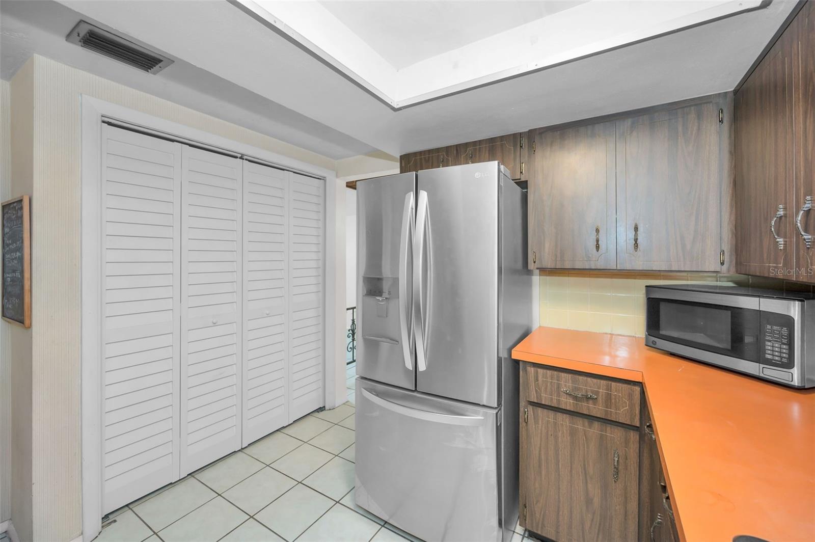 HOLIDAY GARDENS ESTATES - Residential