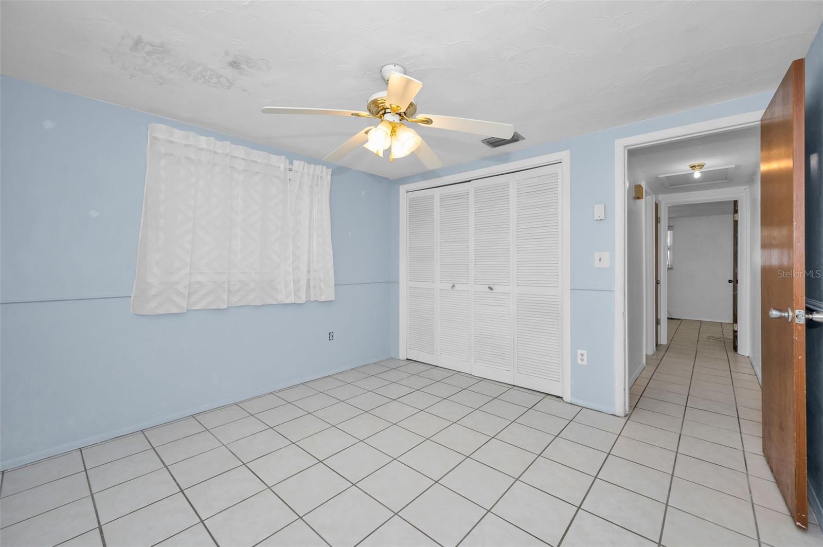 HOLIDAY GARDENS ESTATES - Residential