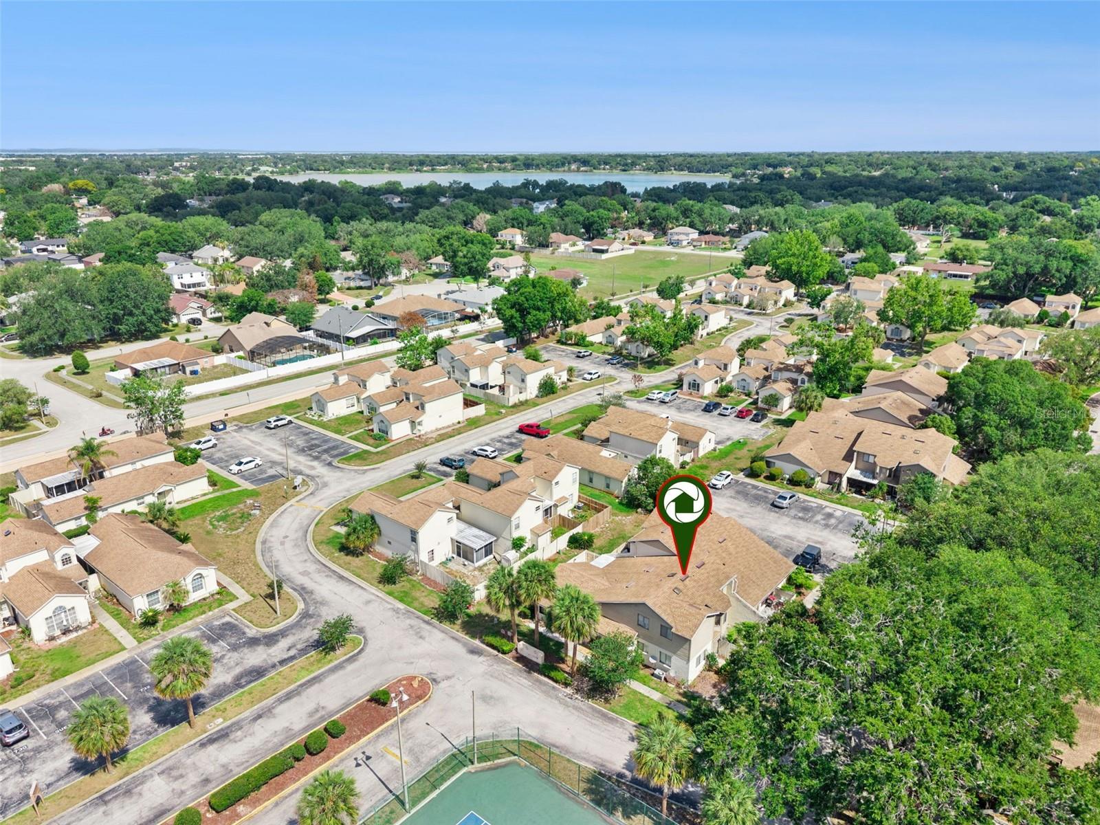LAKE OLYMPIC TWNHS - Residential
