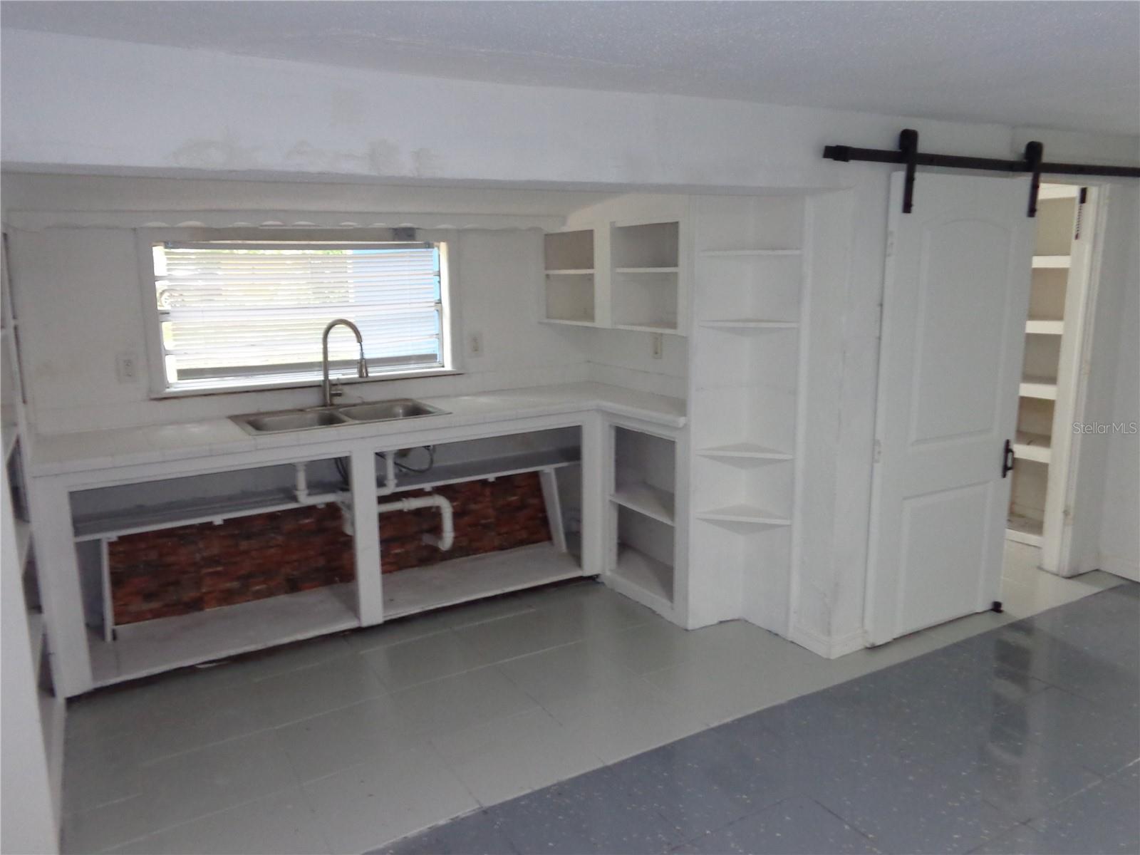 MEADOWS UN 03 - Residential