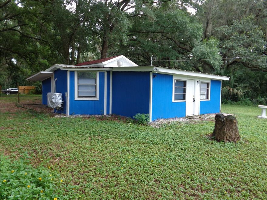 LOCATION - SOLD AS-IS - PRICE REDUCED – INVESTOR SPECIAL – FHA 203K - HOME WARRANTY - SELLER FINANCING.

Discover this fully renovated 2-bedroom, 1-bath home on 0.83 acres of fenced, L-shaped land in peaceful Citra, FL. The 963 sqft interior features new exterior paint, luxury vinyl flooring, epoxy-finished kitchen and bath, double barn doors, and a powerful mini-split system for year-round comfort.

The property offers three gated entrances (16ft, 18ft, 12ft), a detached craft house, a 6x12 tool shed, and ample open space for future projects. With zoning potential to split into **three parcels—each suitable for manufactured homes—**this property is a rare investment opportunity.

Perfect for those seeking privacy, functionality, and growth potential. Whether a homeowner or investor, this versatile property delivers unmatched value.

Seller willing to contribute towards buyer’s closing costs

2878 NE 161st St, Citra, FL – Don’t miss this deal!