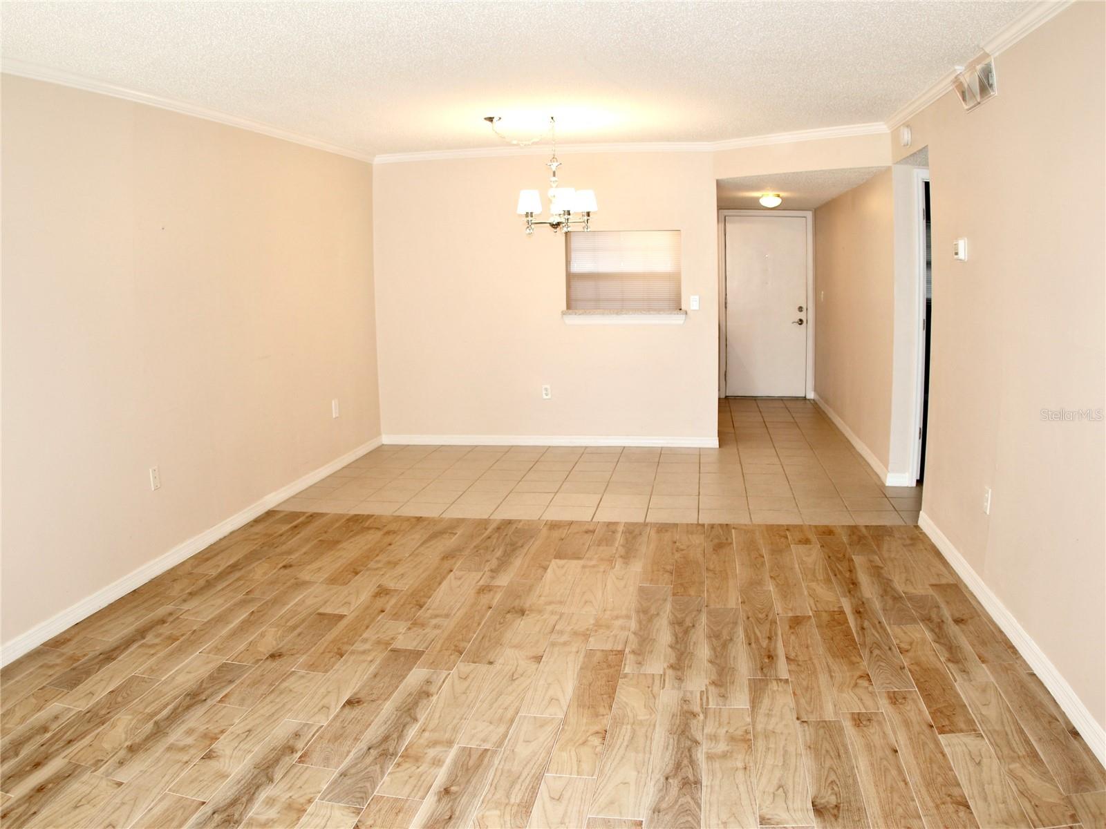 946 VIRGINIA STREET 102