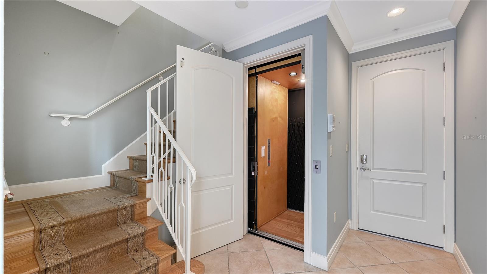 MARQUEE EN VILLE - Residential