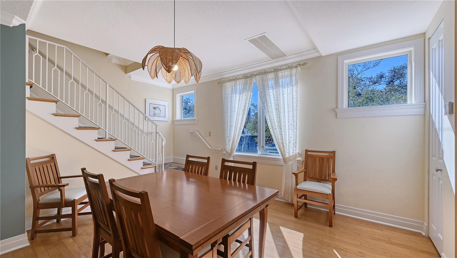 MARQUEE EN VILLE - Residential