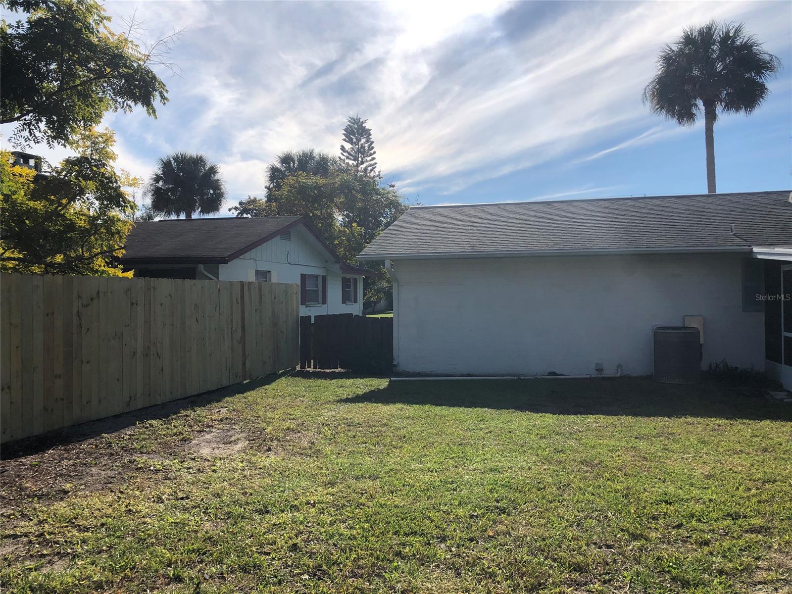 Aqua Golf - Residential Lease