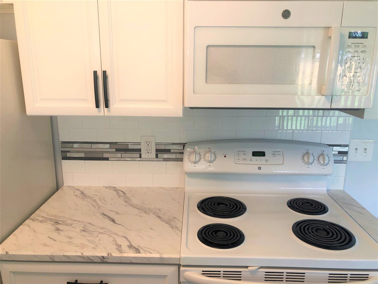 Aqua Golf - Residential Lease