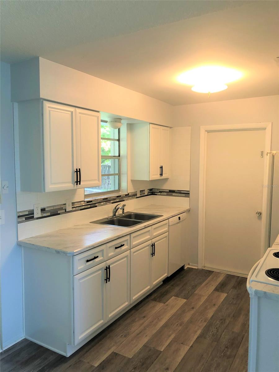 Aqua Golf - Residential Lease