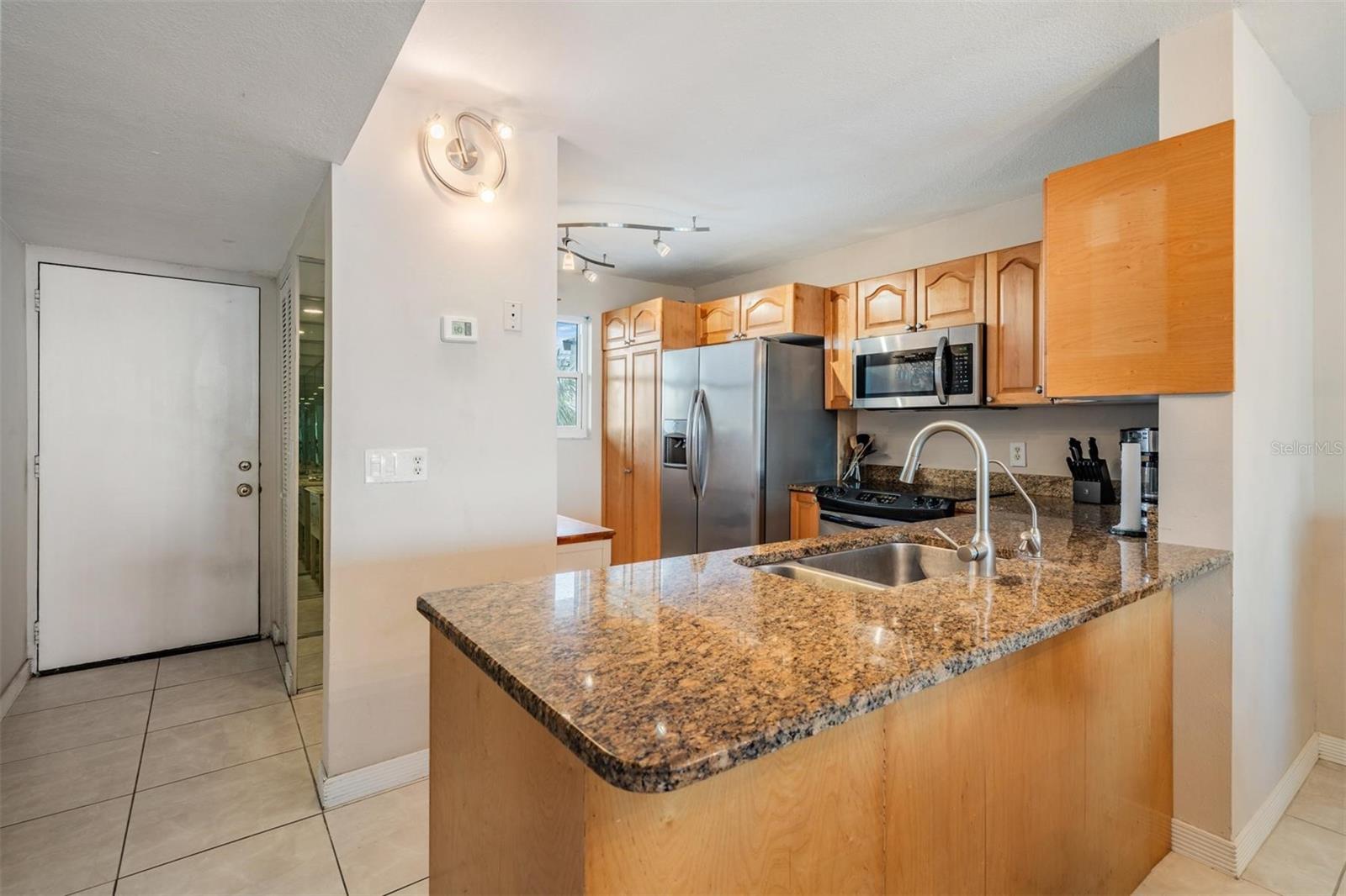 SHORE MARINER THE CONDO - Residential Lease