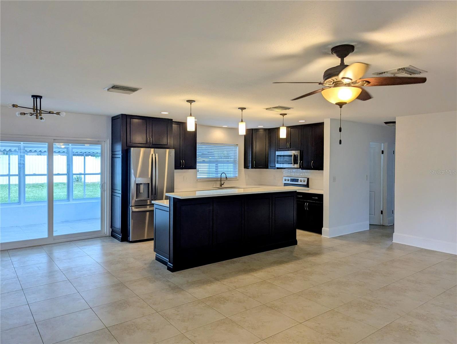 1180 EDEN ISLE BOULEVARD NE