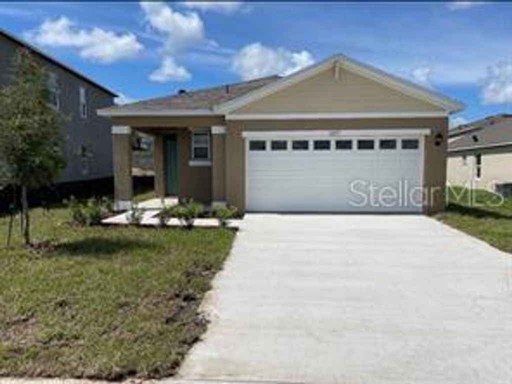 Photo of 1025 Fig Street, Tavares, FL 32778 (MLS # O6379126)