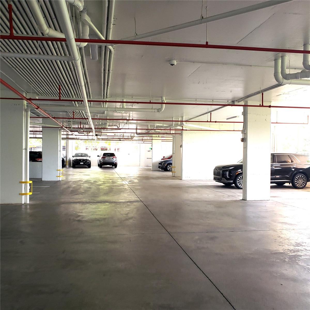 PROMENADE PH 01 - Residential Lease