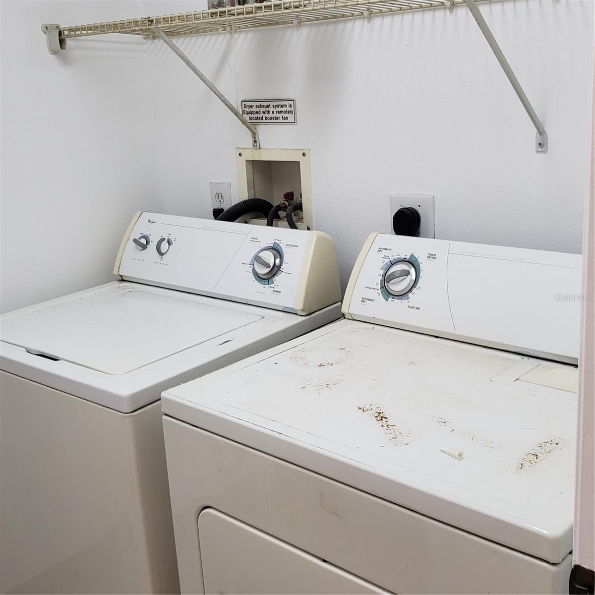 PROMENADE PH 01 - Residential Lease