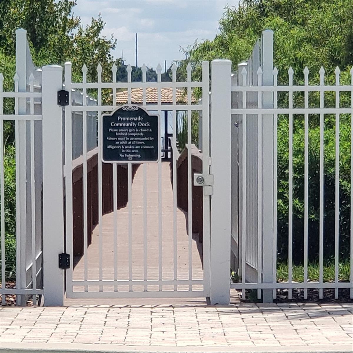 PROMENADE PH 01 - Residential Lease