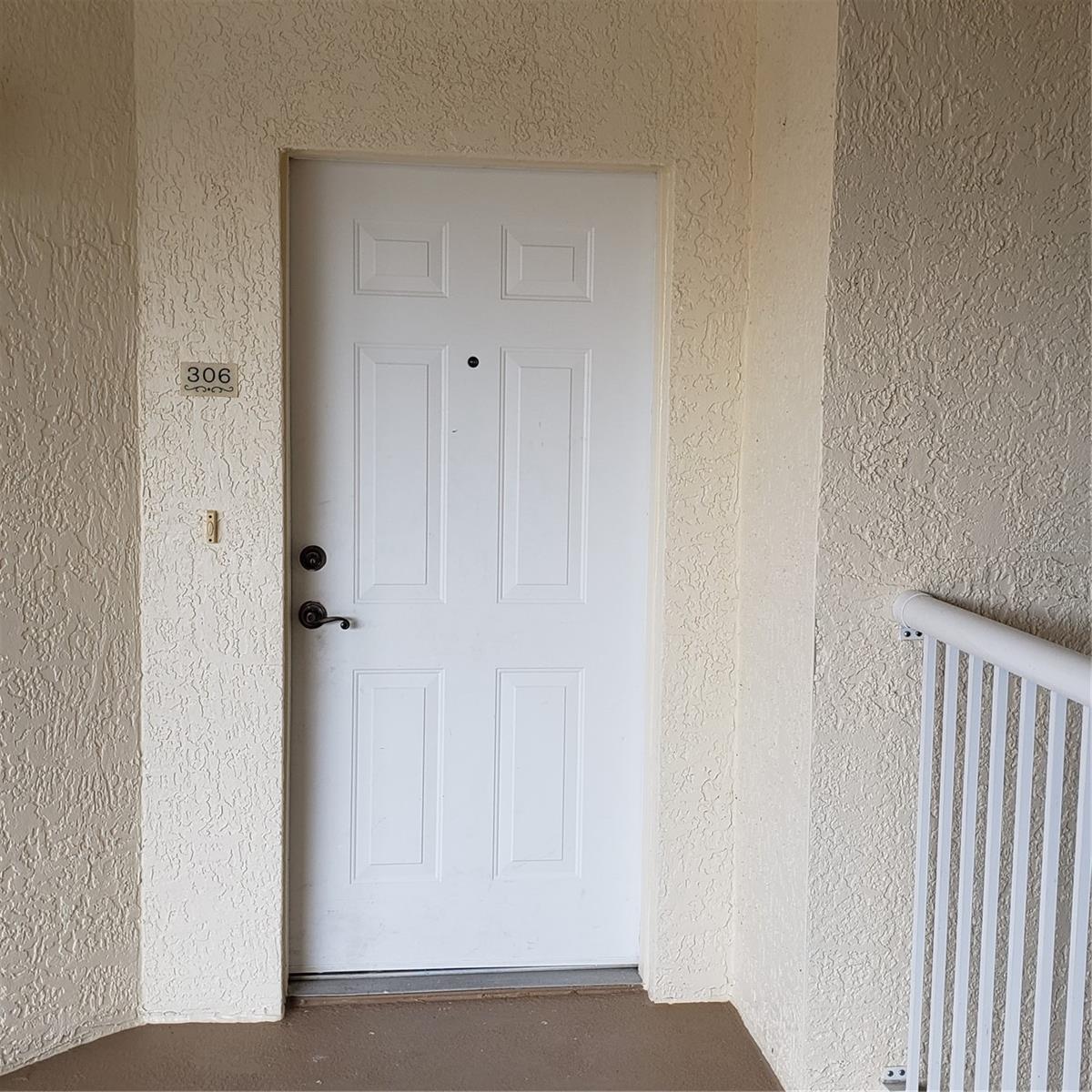 PROMENADE PH 01 - Residential Lease