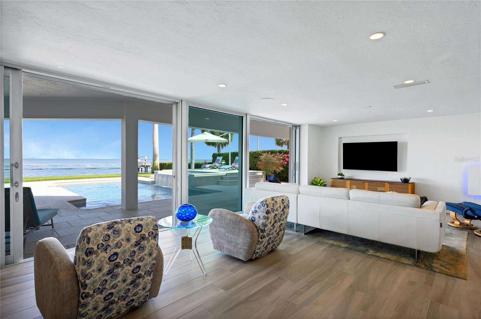 SHORE ACRES OVERLOOK SEC - Residential