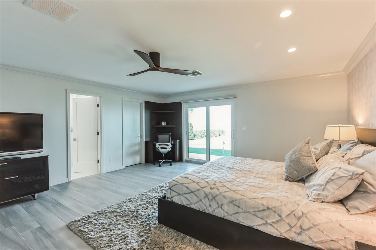 SHORE ACRES OVERLOOK SEC - Residential