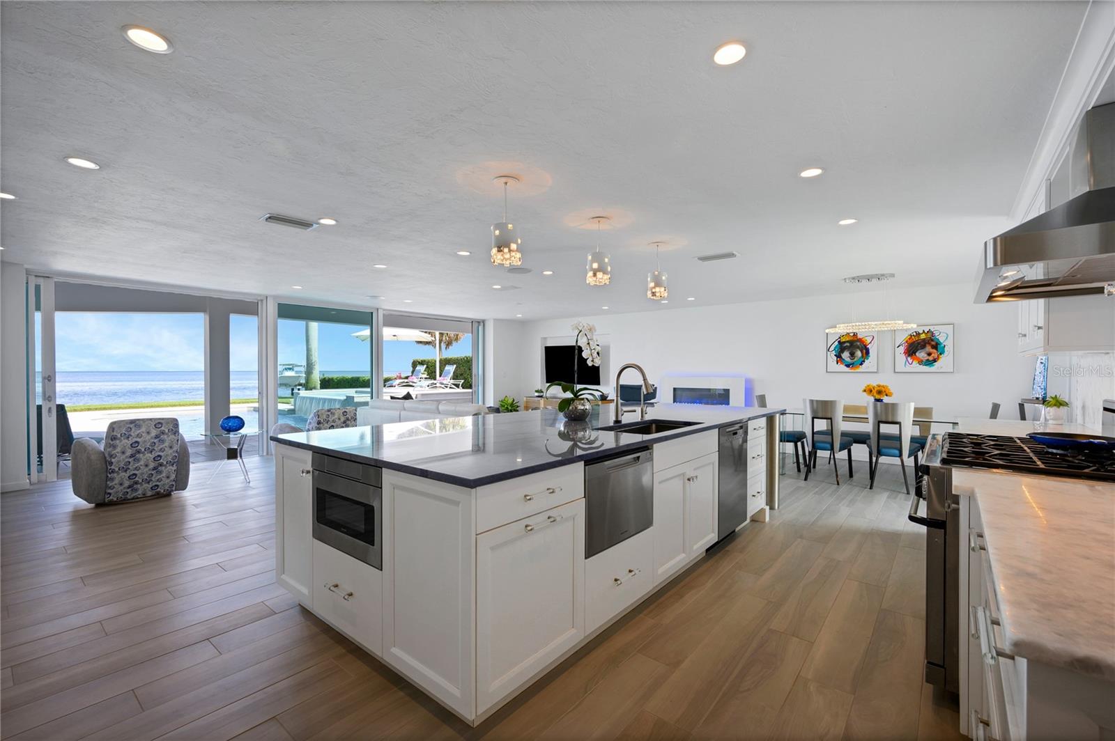 SHORE ACRES OVERLOOK SEC - Residential