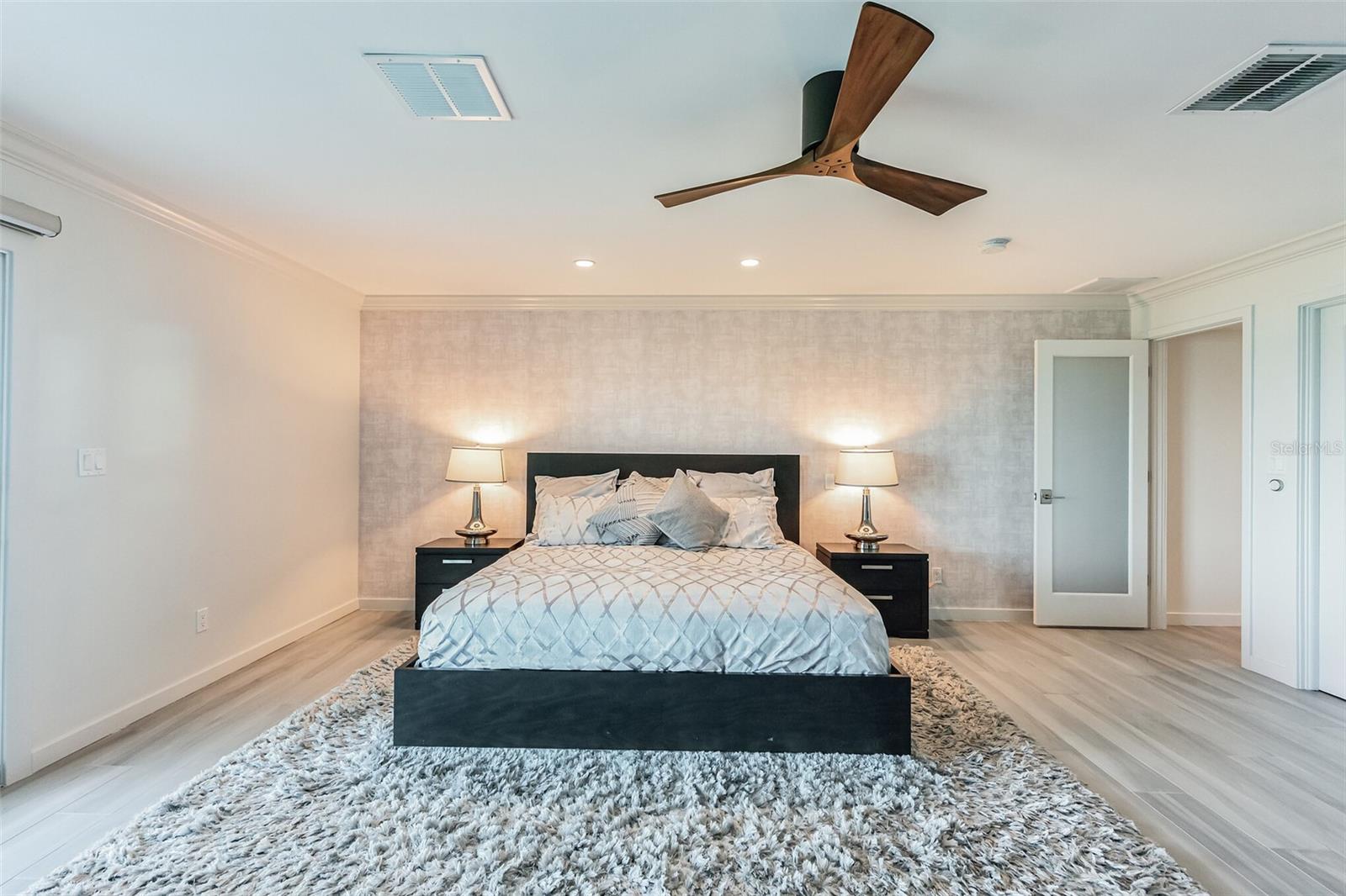 SHORE ACRES OVERLOOK SEC - Residential