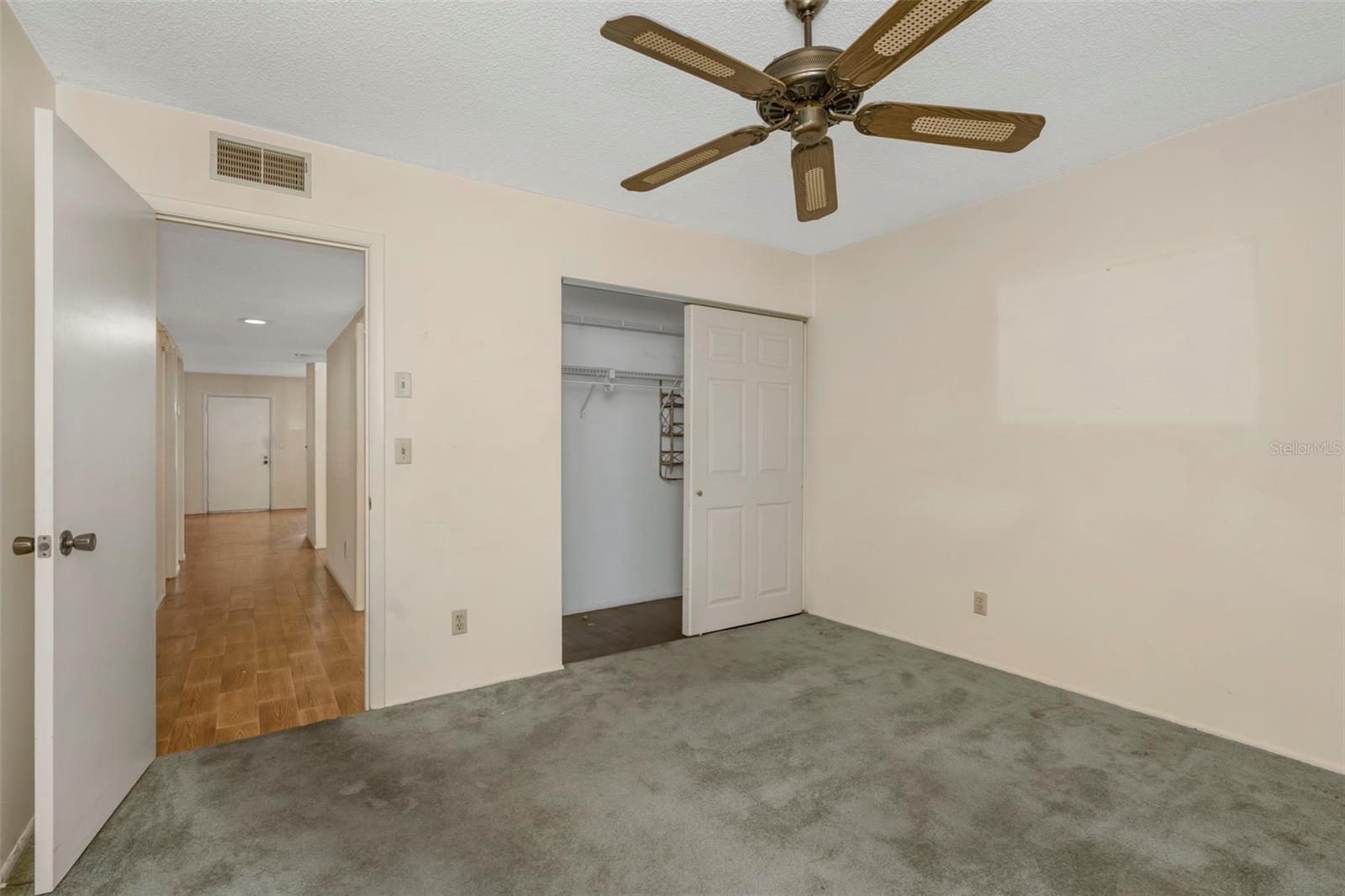 RIDGE GROVES CONDO - Residential