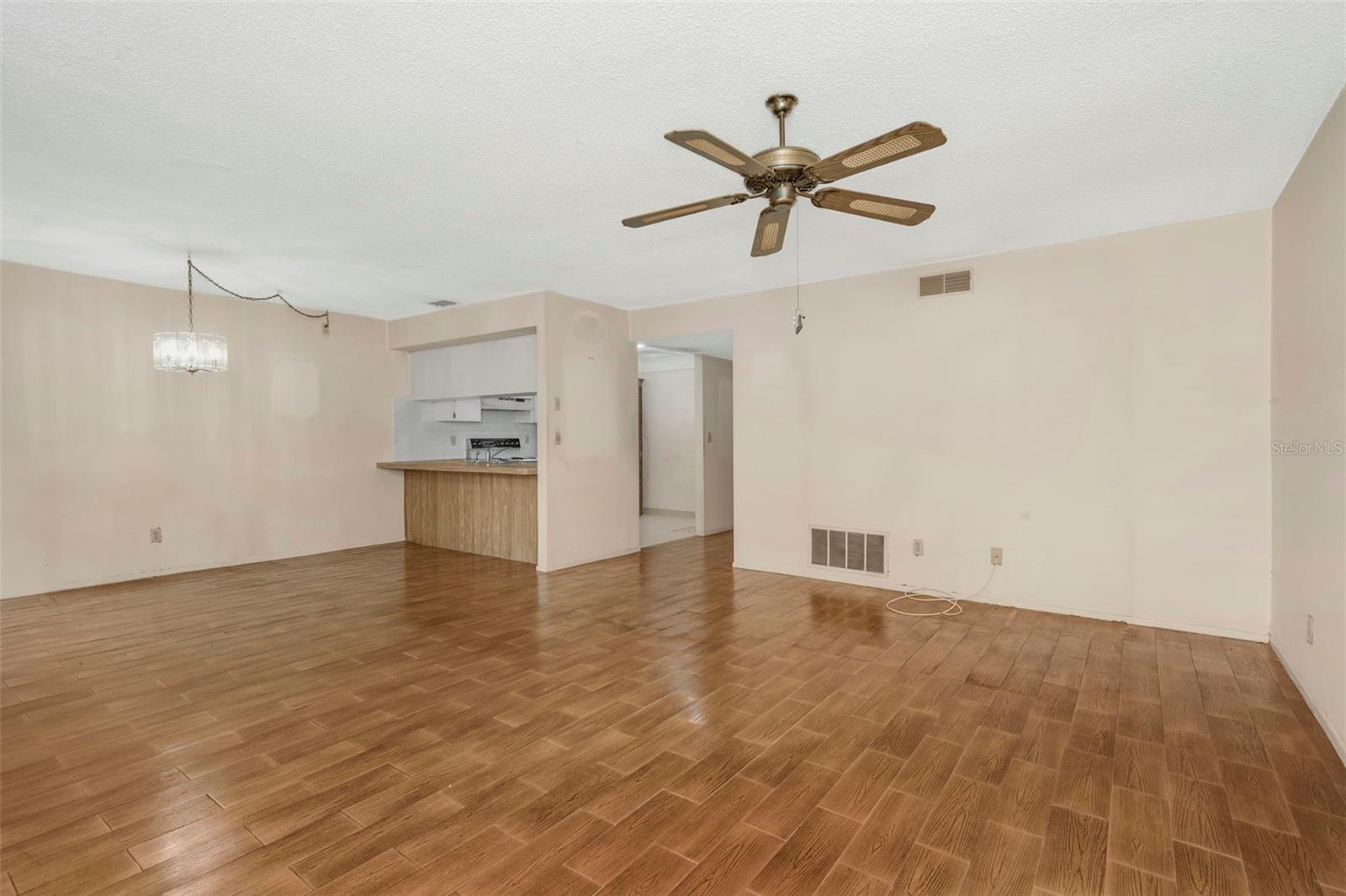 RIDGE GROVES CONDO - Residential