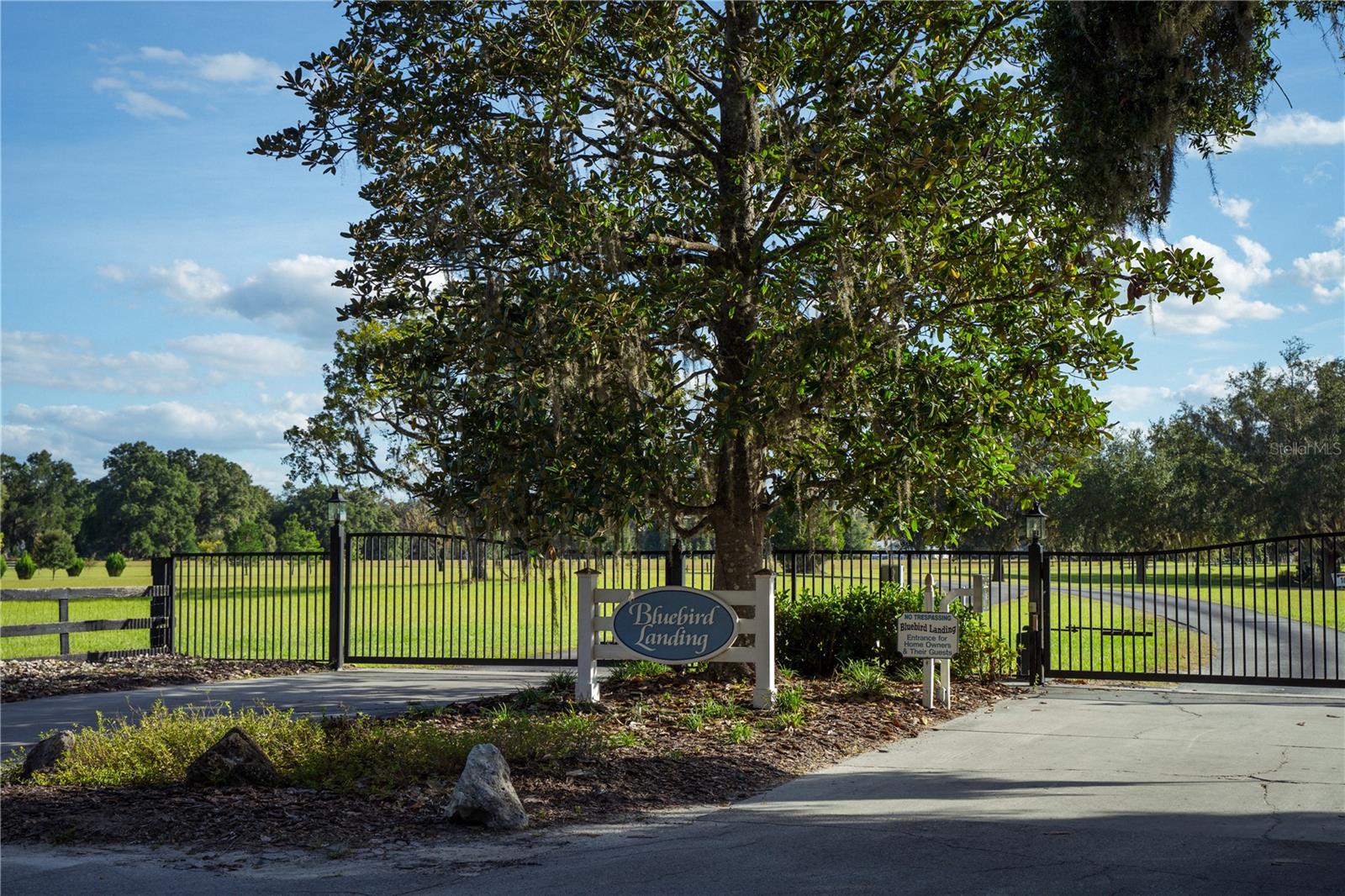 BLUEBIRD LANDING - Land
