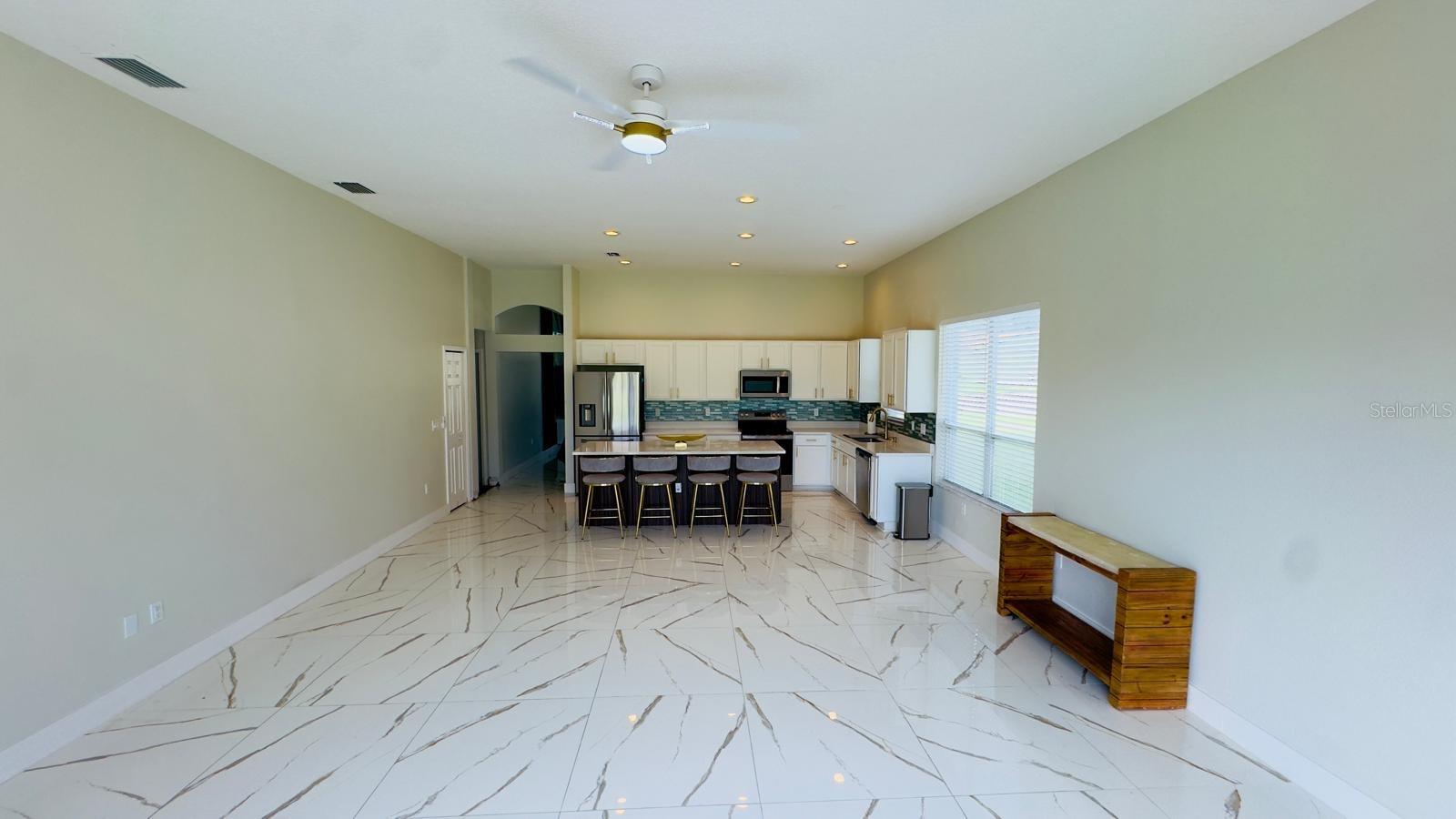 LAKE BERNADETTE 02B - Residential